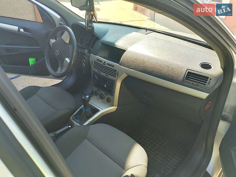 Универсал Opel Astra 2008 в Измаиле фото 2 Универсал Opel Astra 2008 в Измаиле