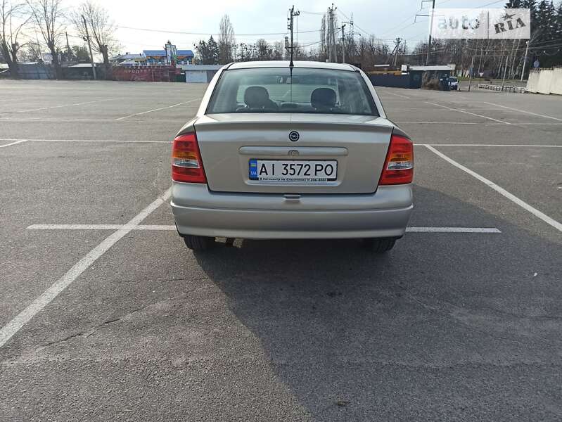 Седан Opel Astra 2008 в Киеве фото 9 Седан Opel Astra 2008 в Киеве