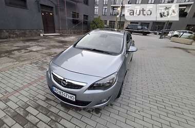 Хэтчбек Opel Astra 2010 в Ужгороде