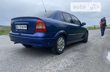 Седан Opel Astra 2006 в Тернополе