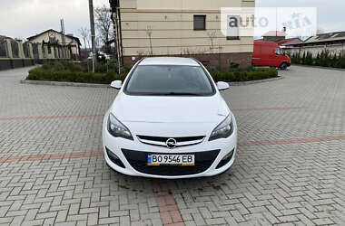 Универсал Opel Astra 2014 в Золочеве