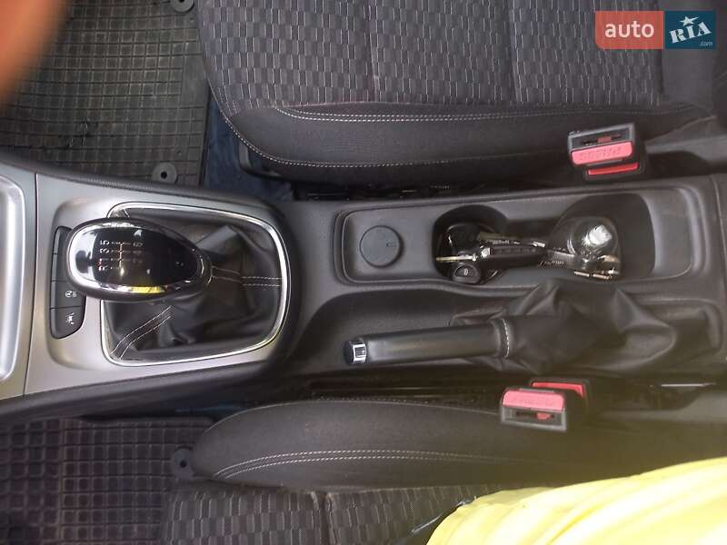 Універсал Opel Astra 2017 в Ромнах