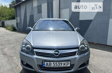Універсал Opel Astra 2008 в Вінниці