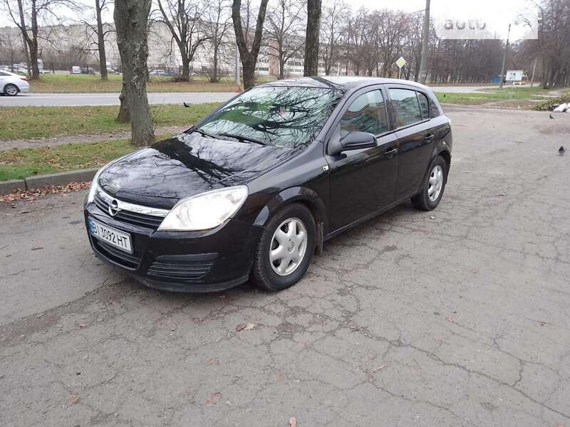 Хетчбек Opel Astra 2005 в Полтаві