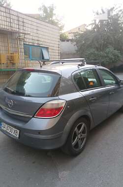 Хетчбек Opel Astra 2004 в Києві