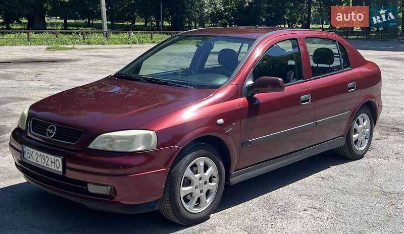 Хэтчбек Opel Astra 1999 в Сумах