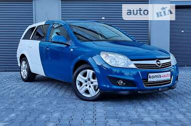 Универсал Opel Astra 2009 в Хмельницком