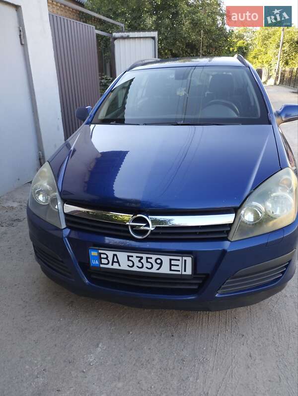 Универсал Opel Astra 2006 в 