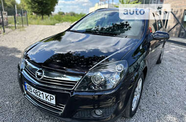 Универсал Opel Astra 2009 в Виннице