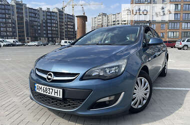 Хетчбек Opel Astra 2013 в Житомирі