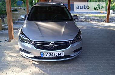 Универсал Opel Astra 2019 в Киеве