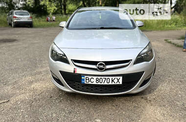 Универсал Opel Astra 2012 в Жидачове