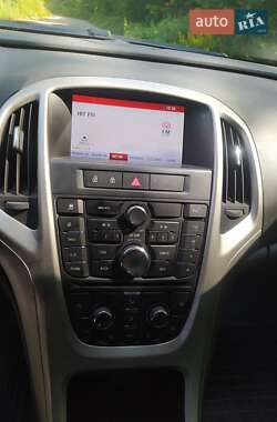 Универсал Opel Astra 2014 в Боярке