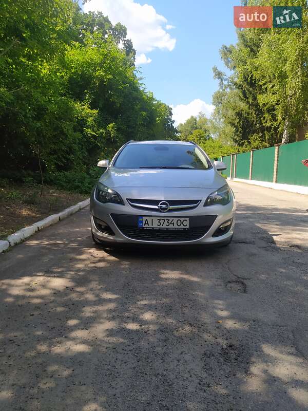 Opel Astra 2014