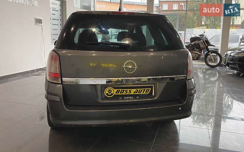 Универсал Opel Astra 2010 в Шептицькому