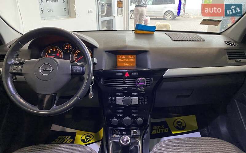 Универсал Opel Astra 2010 в Шептицькому