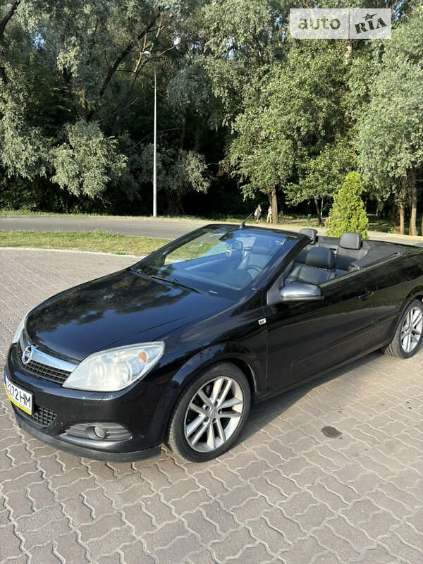 Кабріолет Opel Astra 2007 в Сумах