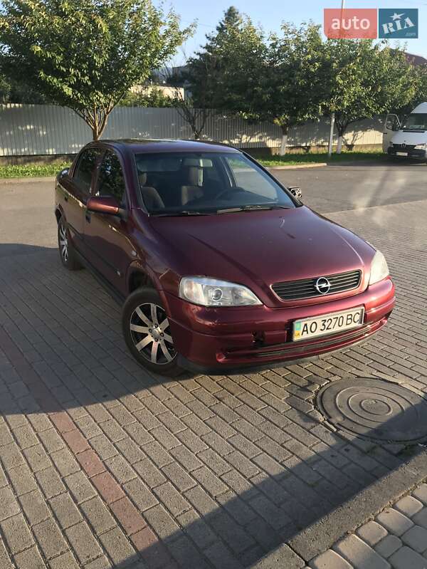 Opel Astra 2000