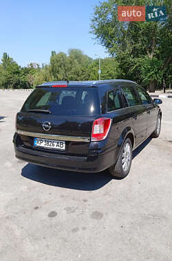 Универсал Opel Astra 2008 в 