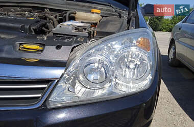 Универсал Opel Astra 2008 в 