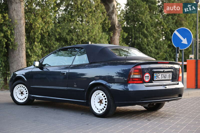 Кабріолет Opel Astra 2002 в Львові