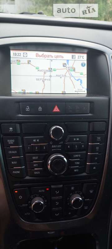 Універсал Opel Astra 2013 в Бурштині