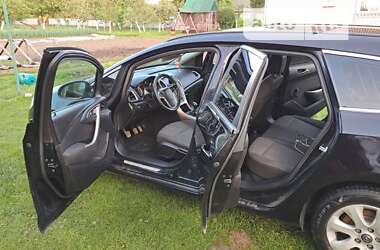 Універсал Opel Astra 2010 в Ратному