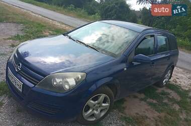 Універсал Opel Astra 2005 в Бердичеві