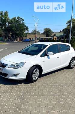 Хэтчбек Opel Astra 2010 в Одессе