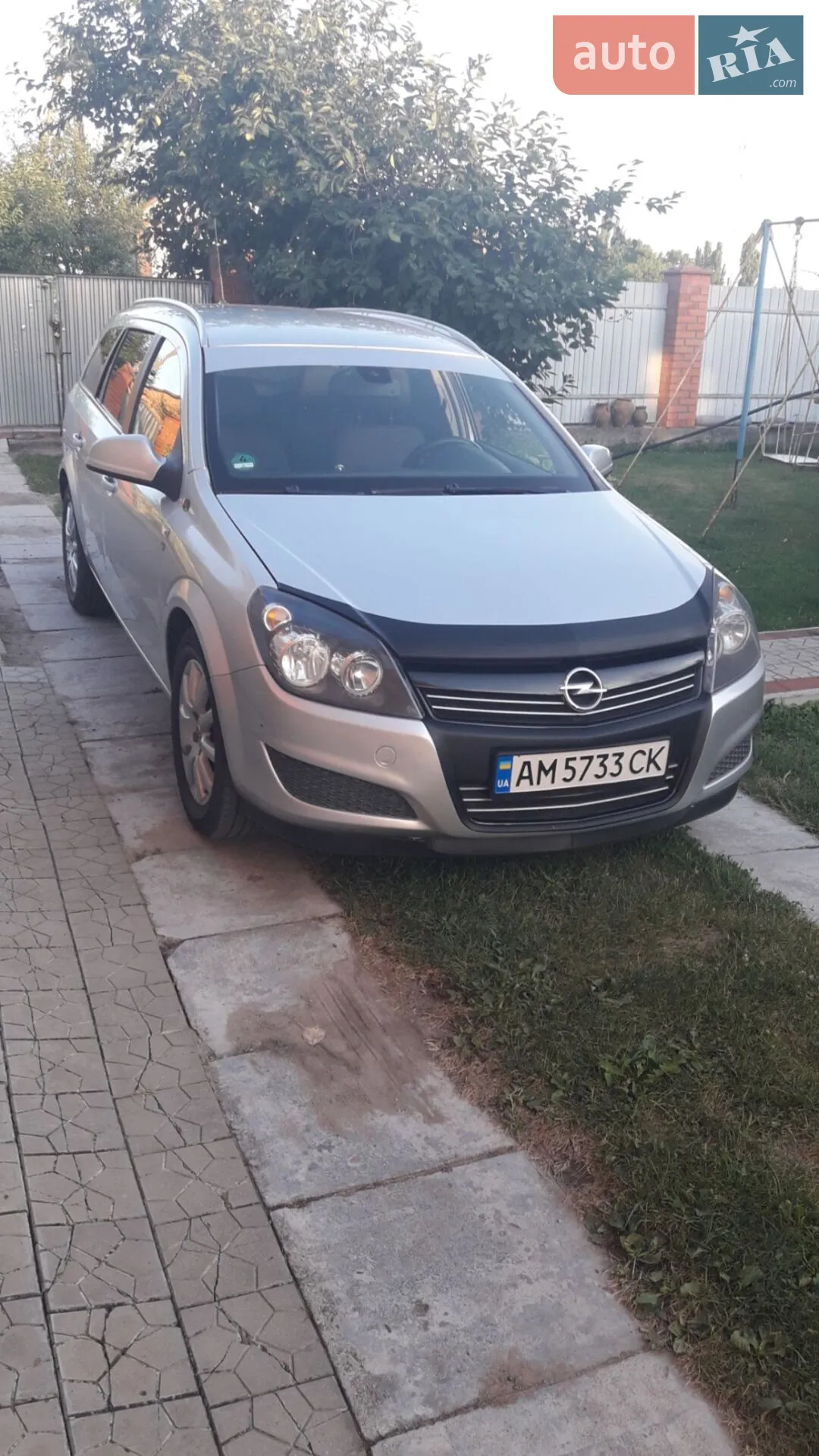 2010 Opel Astra - мініатюра 2