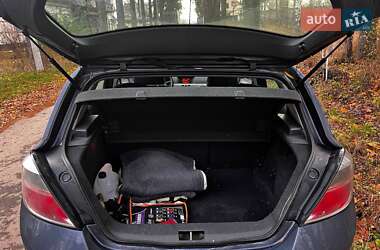 Хэтчбек Opel Astra 2007 в 