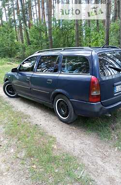 Універсал Opel Astra 1998 в Рівному