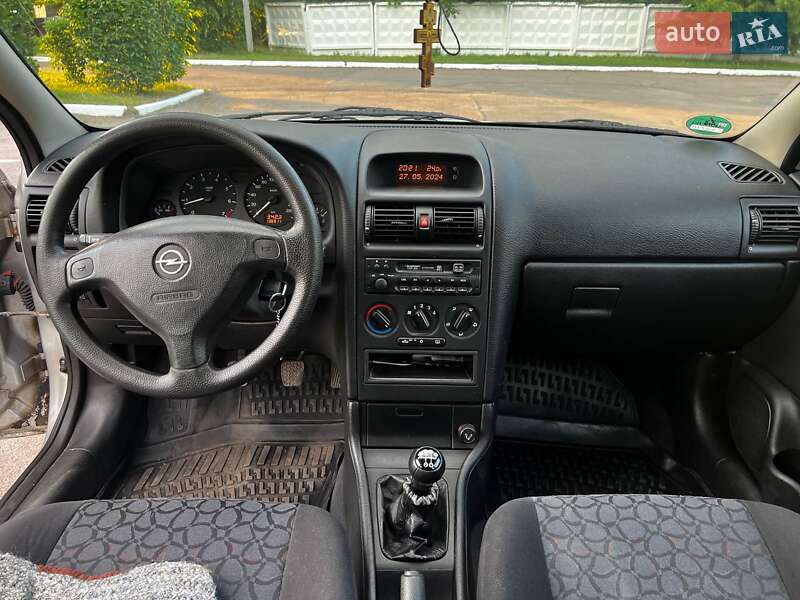 Хетчбек Opel Astra 2000 в Ємільчиному
