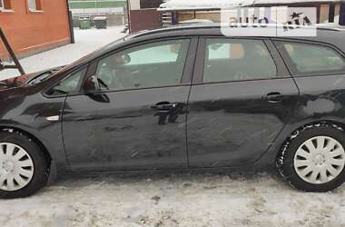 Универсал Opel Astra 2012 в Киеве