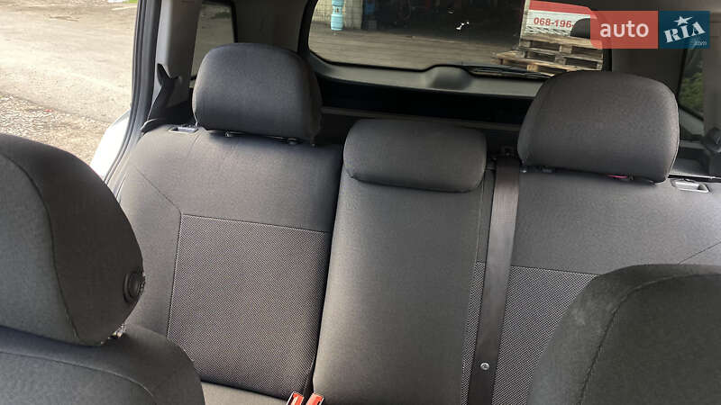 Универсал Opel Astra 2008 в Василькове
