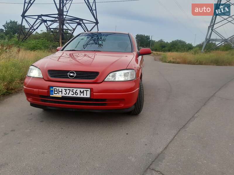 Хетчбек Opel Astra 2002 в Одесі
