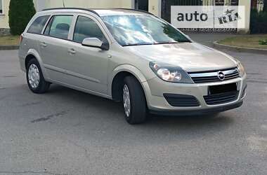 Универсал Opel Astra 2006 в Виннице