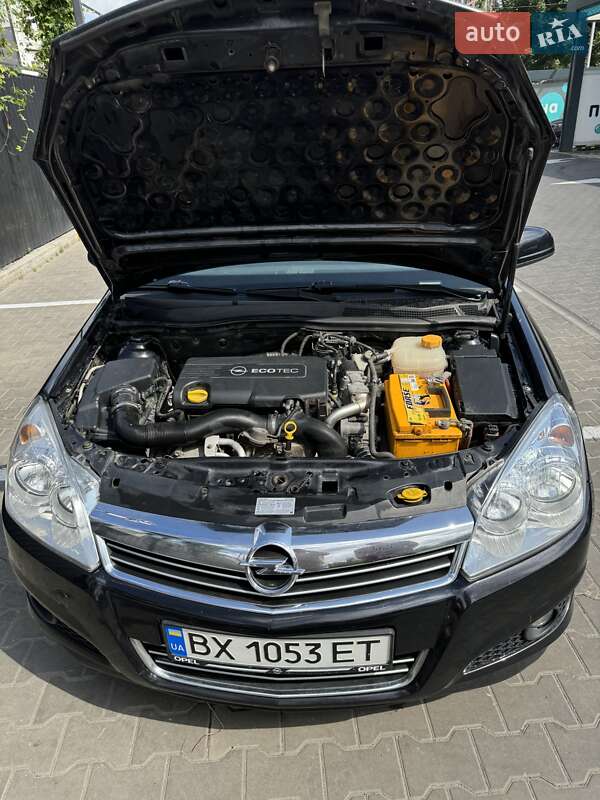 Універсал Opel Astra 2009 в Києві