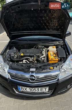 Универсал Opel Astra 2009 в 