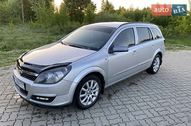 Универсал Opel Astra 2006 в Стрые