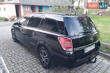 Универсал Opel Astra 2006 в 