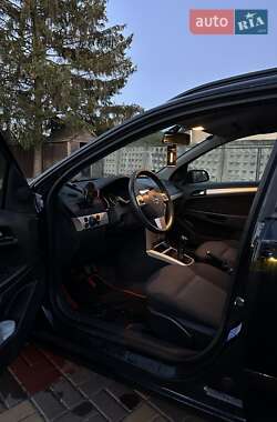Универсал Opel Astra 2008 в 