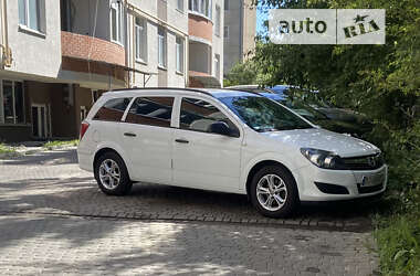 Универсал Opel Astra 2009 в Тернополе