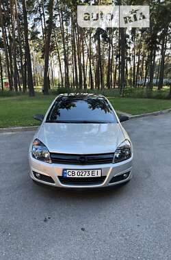 Хэтчбек Opel Astra 2005 в Чернигове