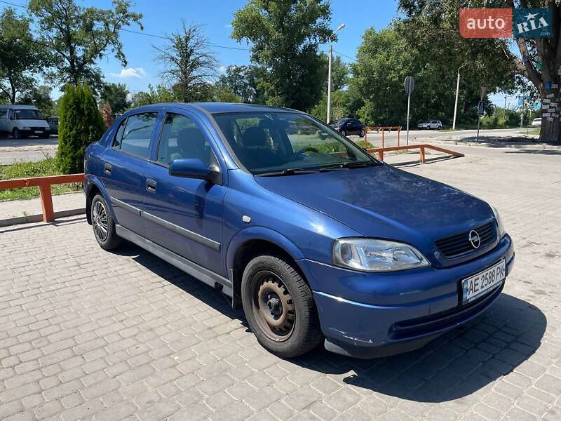 Хэтчбек Opel Astra 2001 в Днепре