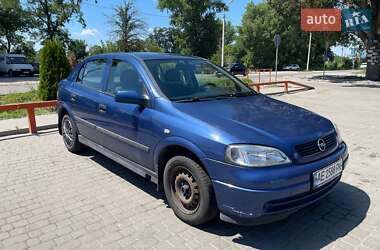 Хэтчбек Opel Astra 2001 в 