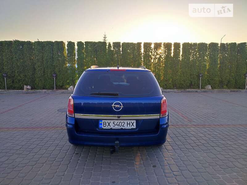 Универсал Opel Astra 2006 в Каменец-Подольском