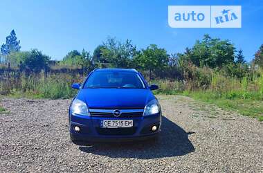 Універсал Opel Astra 2006 в Чернівцях