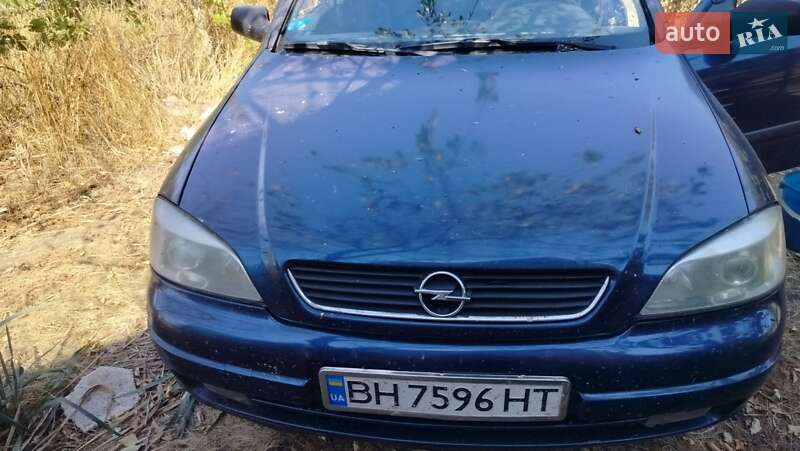 Седан Opel Astra 2004 в Херсоне