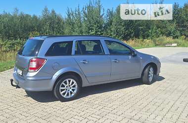 Универсал Opel Astra 2008 в Стрые